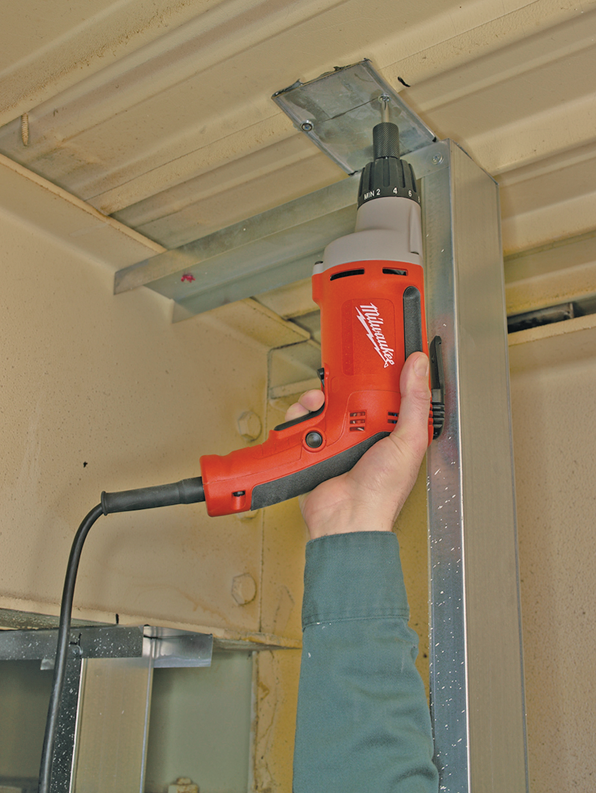 Adjustableclutchscrewdriver 10129098