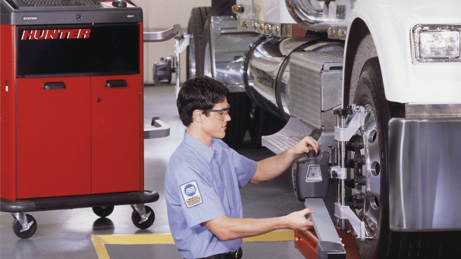 accessories catalogs for wheel alignment, lift racks, brake lathes ...