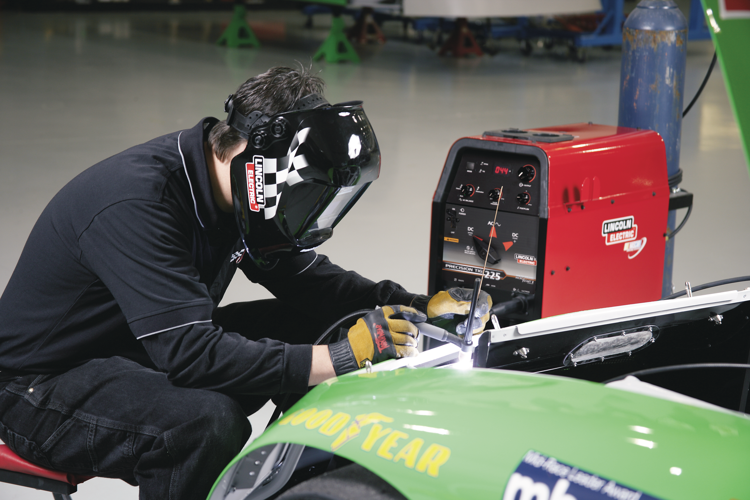 Precisiontig225welder 10096869