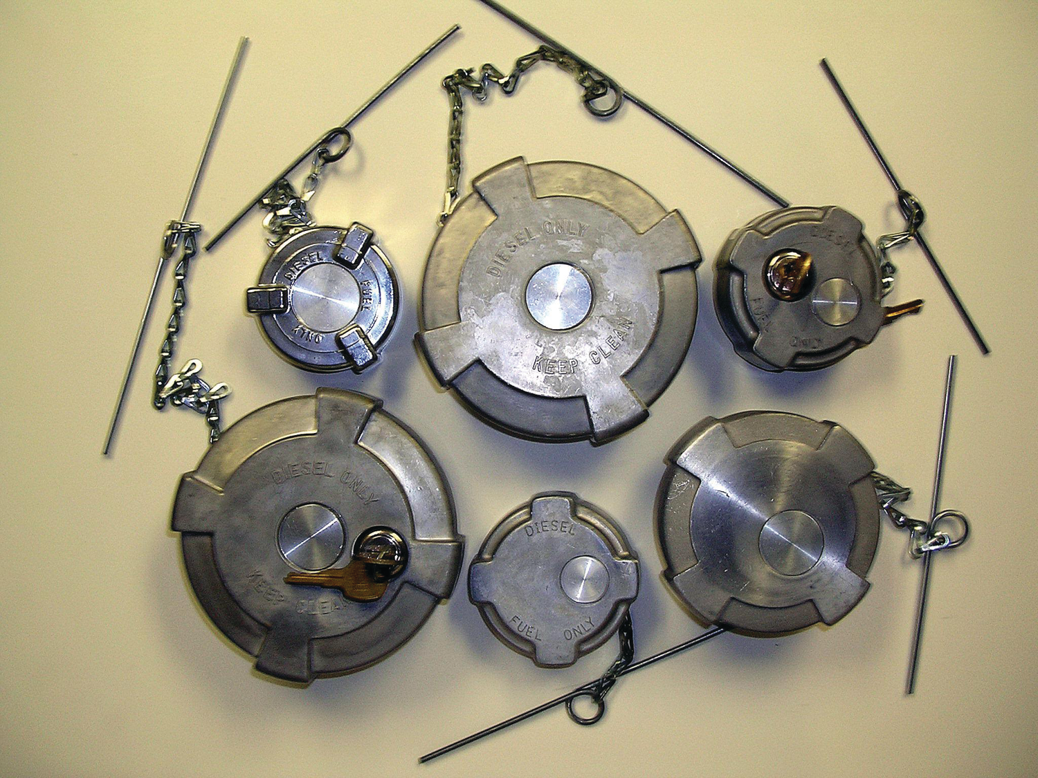 Lockingdieselfuelcaps 10128271