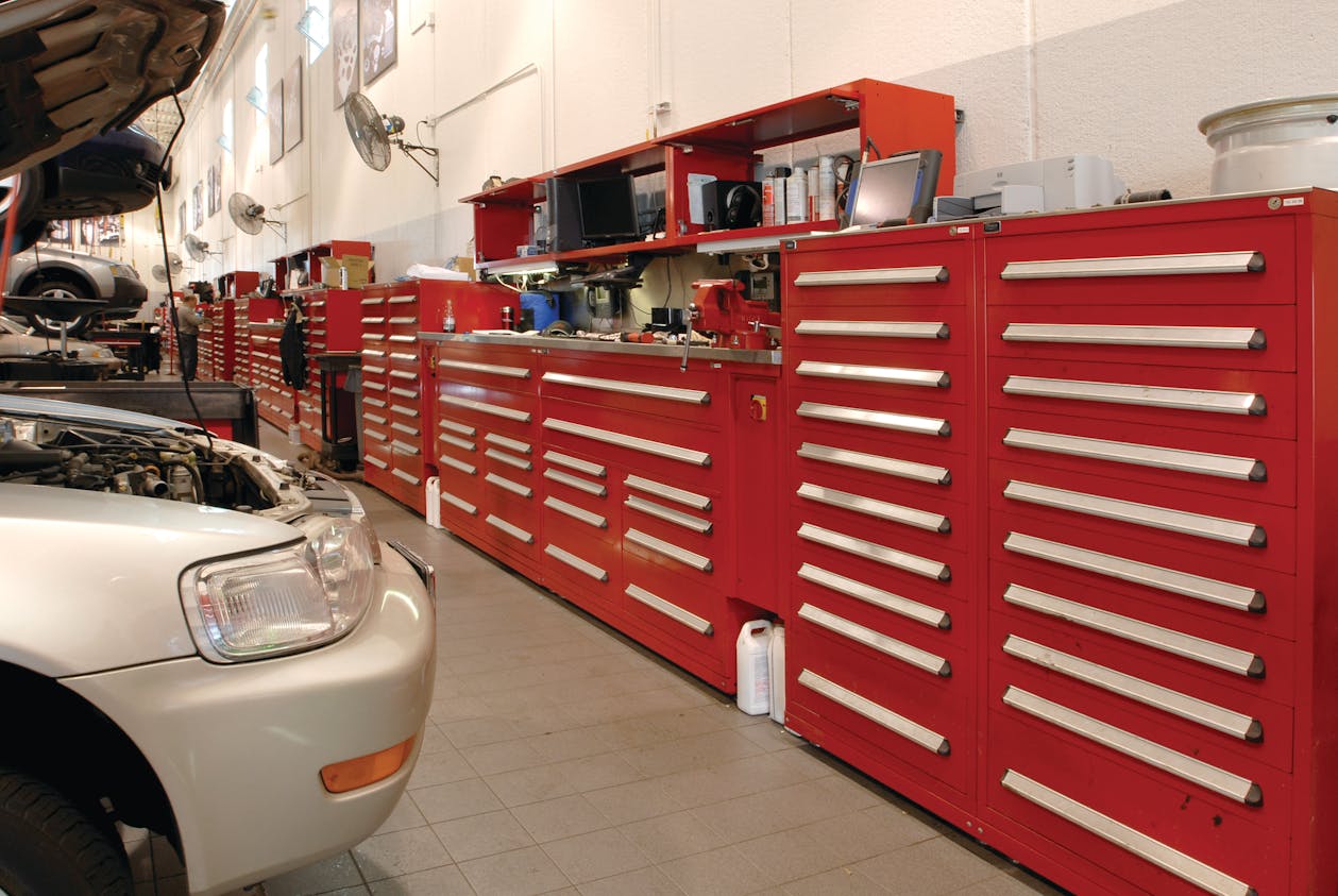 Automotive Technician's Center (ATC) modular storage Fleet Maintenance