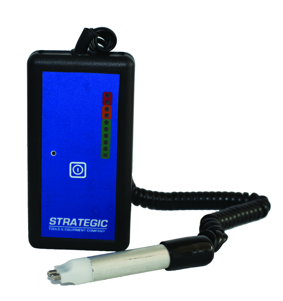 Brakefluidtesterwhitebackgroun 10278991