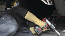 In addition to protecting the technicians hand, choosing the proper hand protection for the job will improve overall work performance by enabling the technician to work with more power and control.