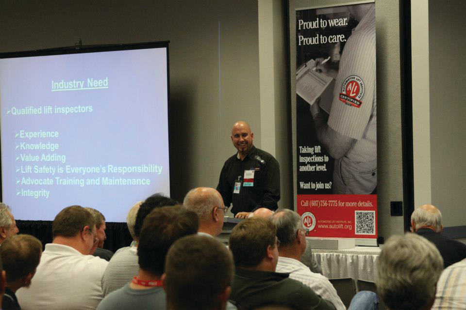 Keith BUnn addresses the certification program.