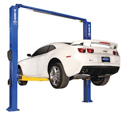 Two-Post Lift, No. DL9 Two-Post Lift, No. DL9