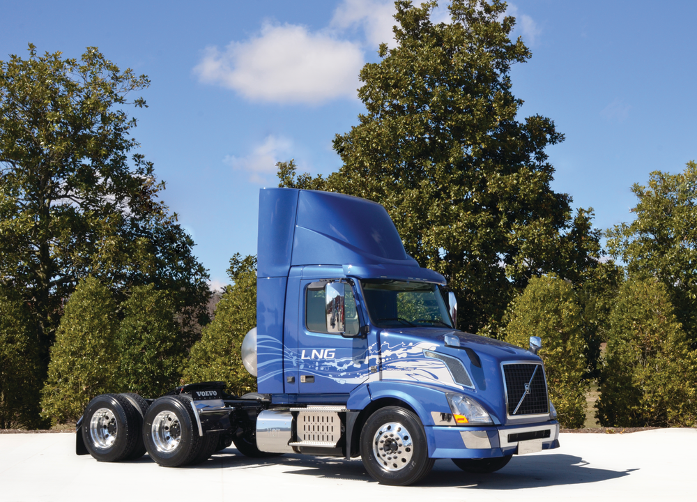 Volvo VNL daycabs powered by the company&rsquo;s D13-LNG engine will be available for order during the second half of 2014.