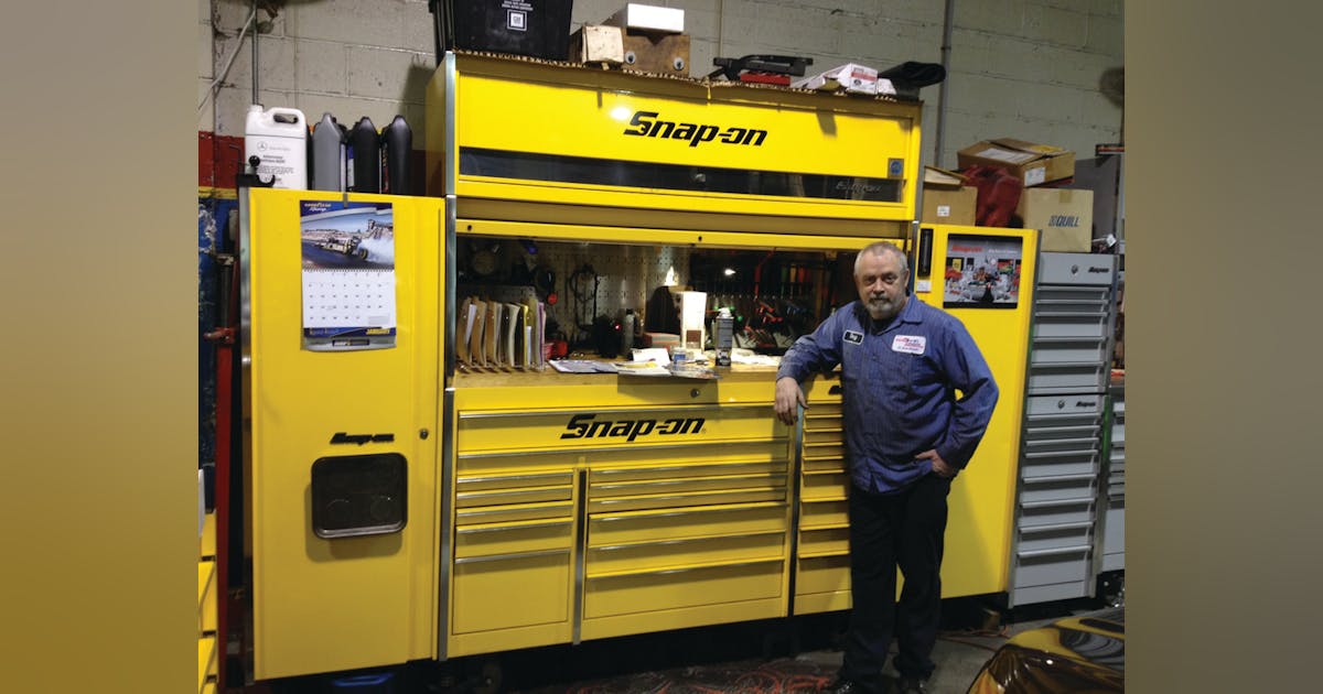 Biggest snap hot sale on tool box