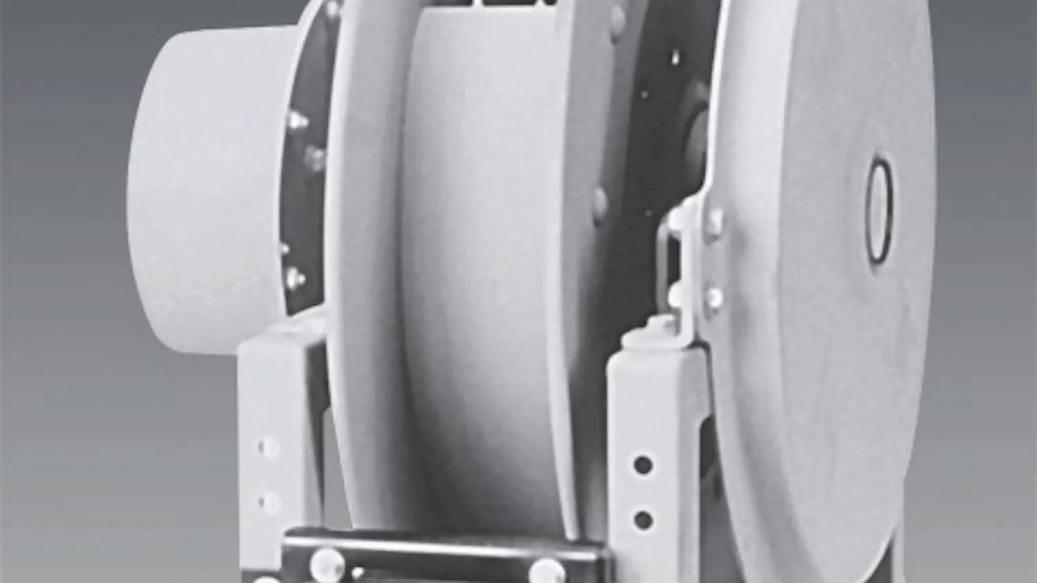 SCR700 industrial-duty spring rewind reel | Fleet Maintenance