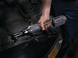 With these ratchets, techs can access tight areas such as engine compartments. With these ratchets, techs can access tight areas such as engine compartments.