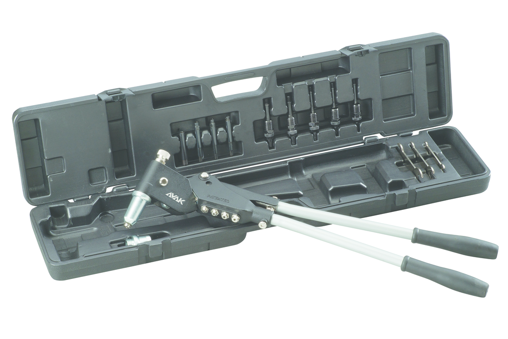 AVAK MaxDuty Swivel Trio.