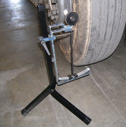 Tire Runout Gauge, No. 40700 Tire Runout Gauge, No. 40700