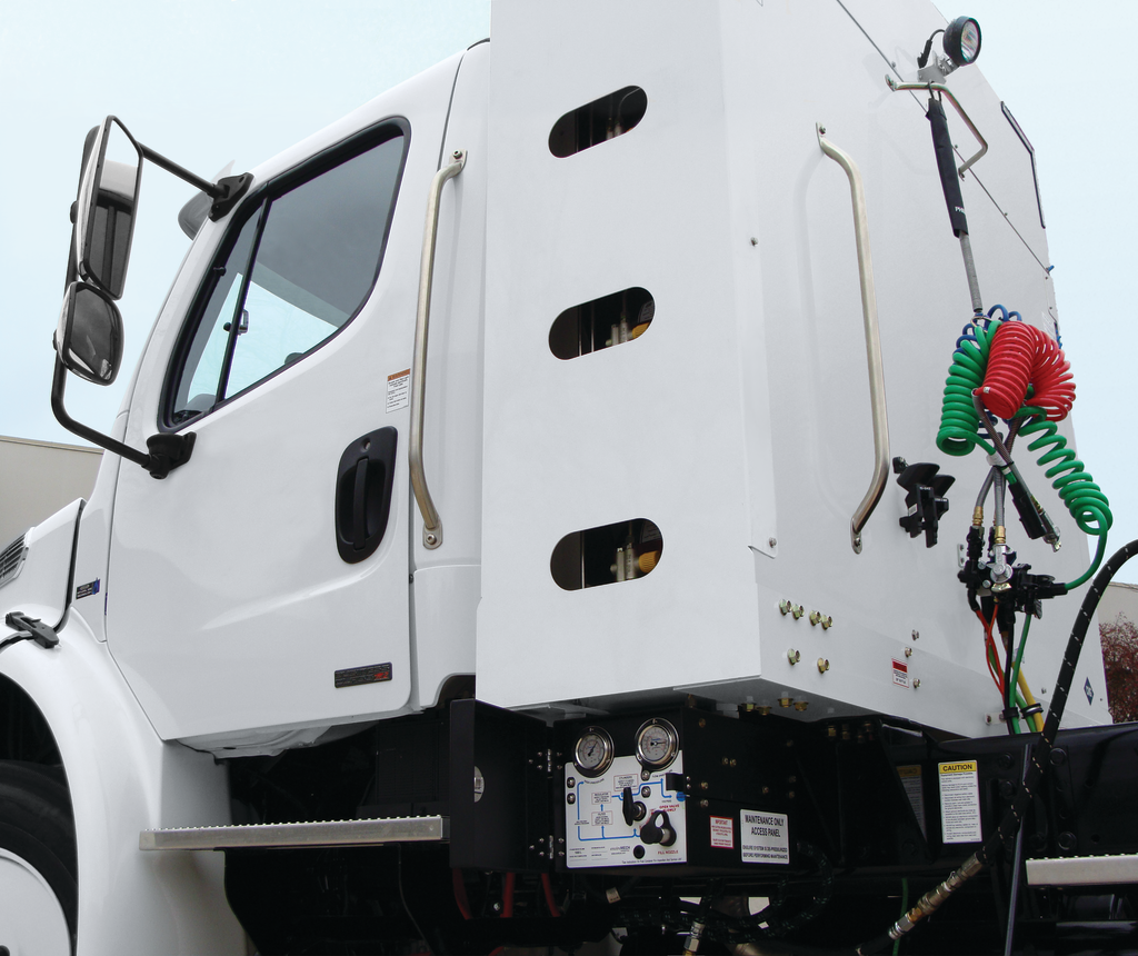 Along with the growth of natural gas as a fuel for commercial vehicles comes opportunities for those involved in the parts and service industries.