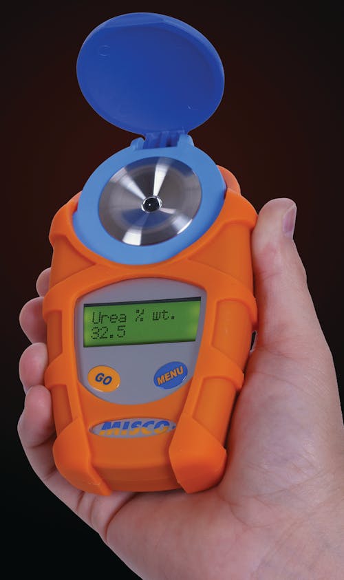 MISCO Palm Abbe handheld digital refractometers, Nos. DEF201 and DEF