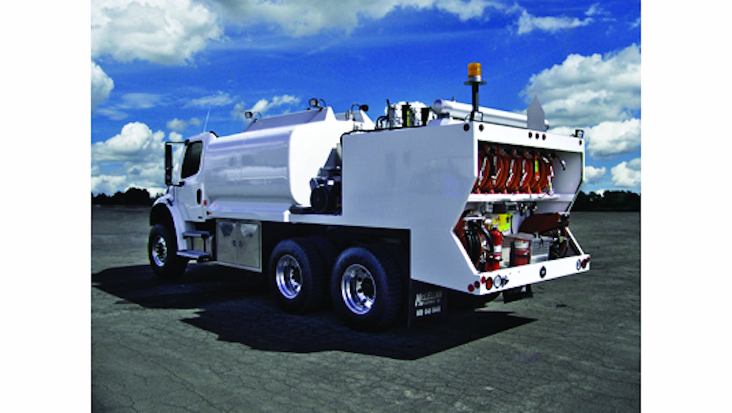 Fully Customizable Lube Trucks Fleet Maintenance