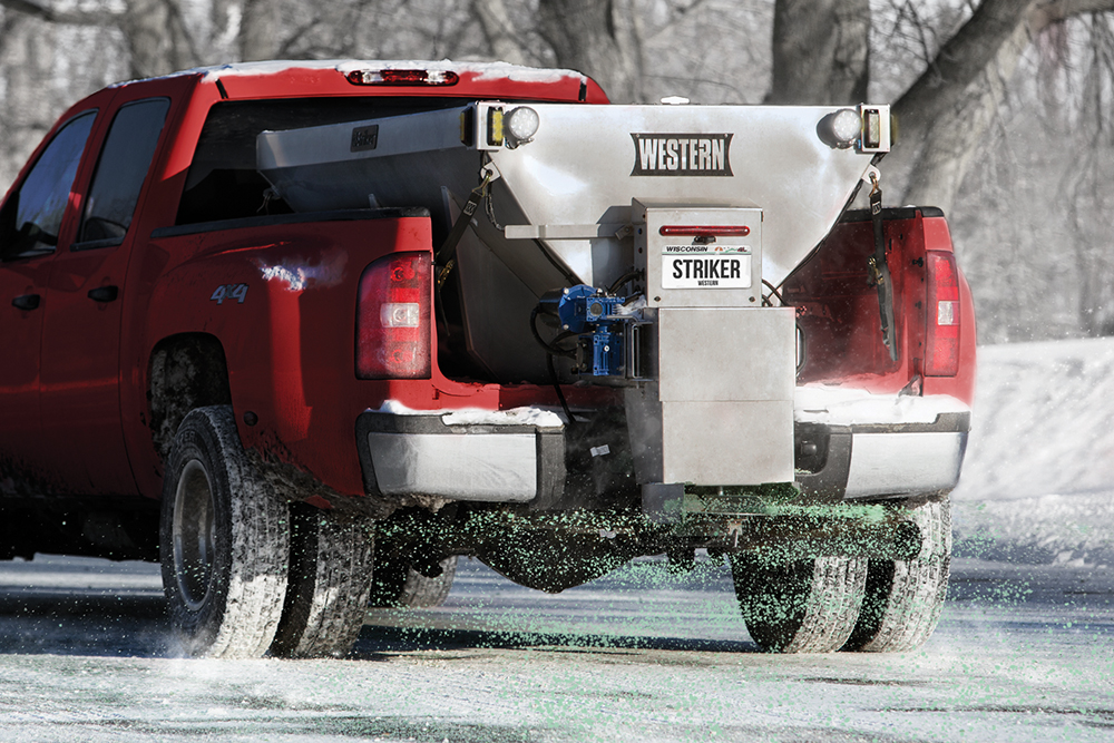 WESTERN Striker 1000px 552c303874abf