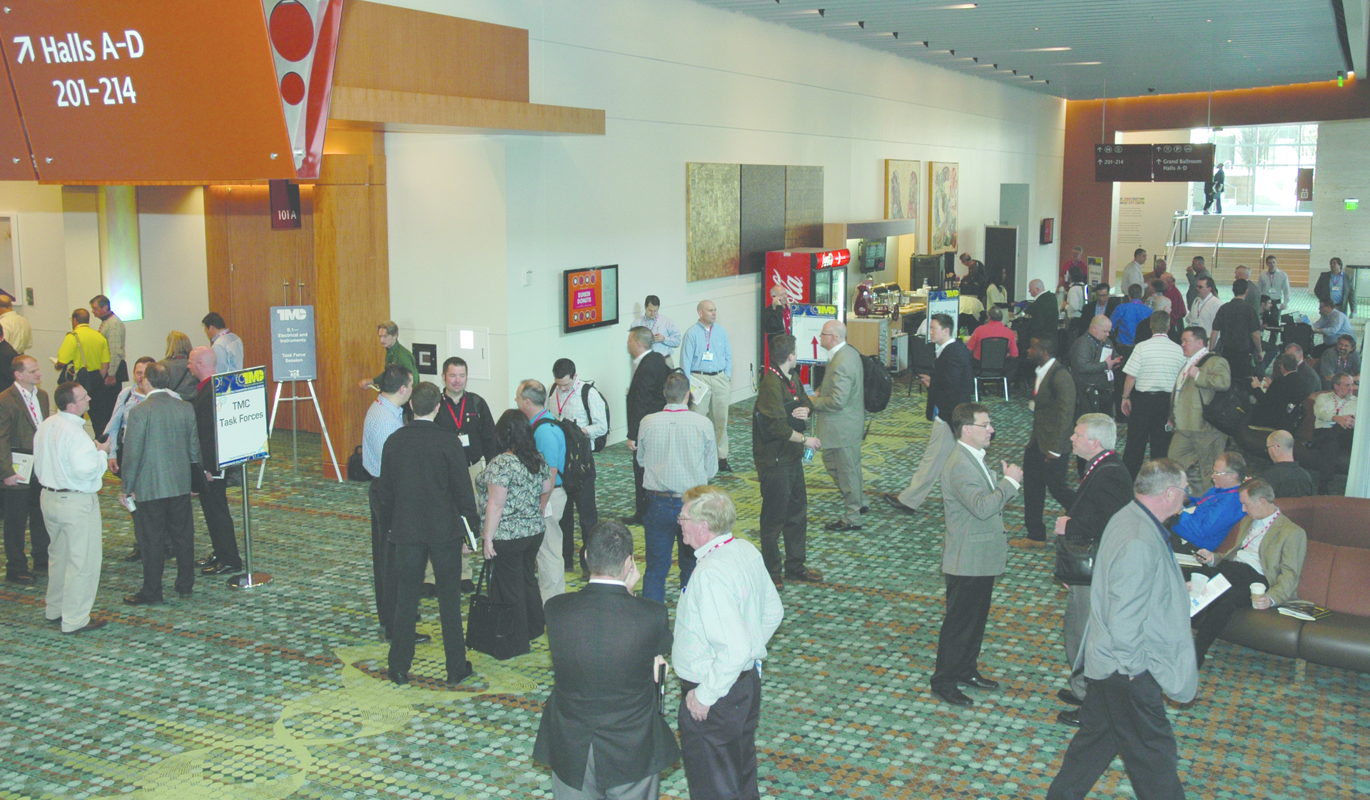 Among the benefits of TMC membership are recommended practices, updates on trucking industry regulations and recalls, educational meetings and numerous networking opportunities, including TMC Connect &ndash; a social networking and collaborative platform.