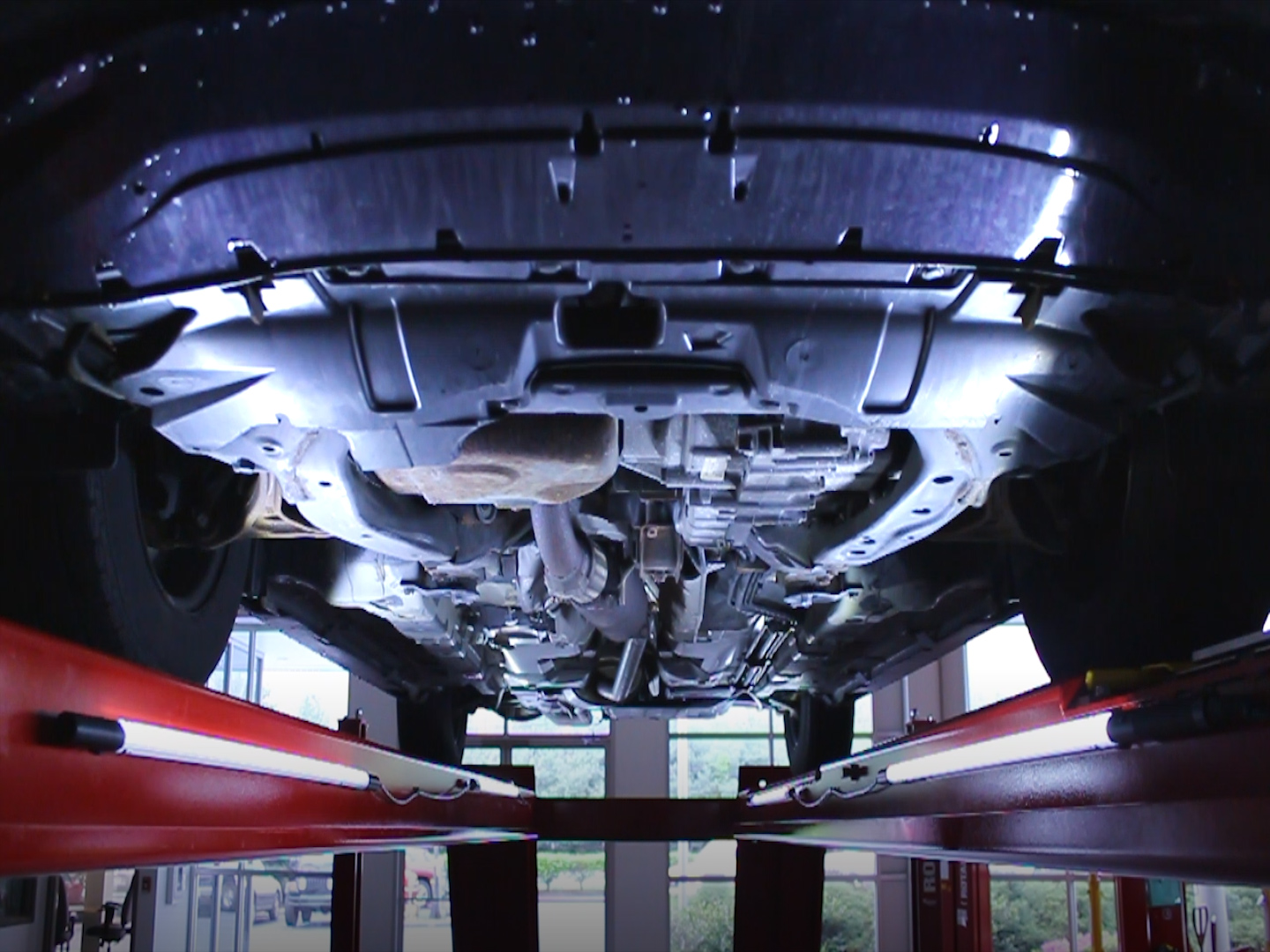 Rotary Lift Line Light 4 56a9341b92d5a