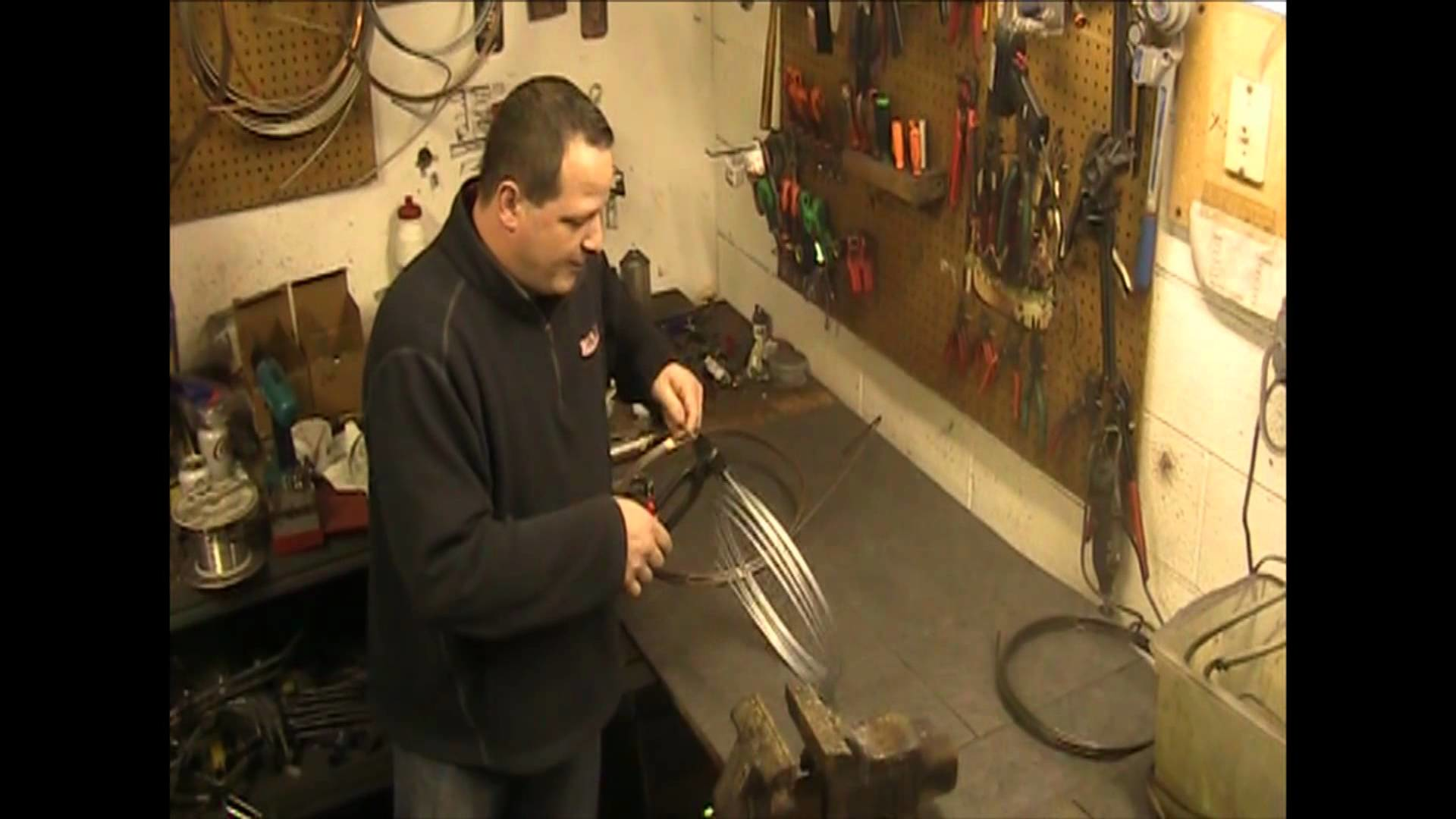 S.U.R.&R. TS14316 Tubing Straightener and Bending Pliers