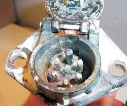 After just 120 hours of testing, corrosion had already begun to completely overwhelm a traditional 7-way connection. After just 120 hours of testing, corrosion had already begun to completely overwhelm a traditional 7-way connection.