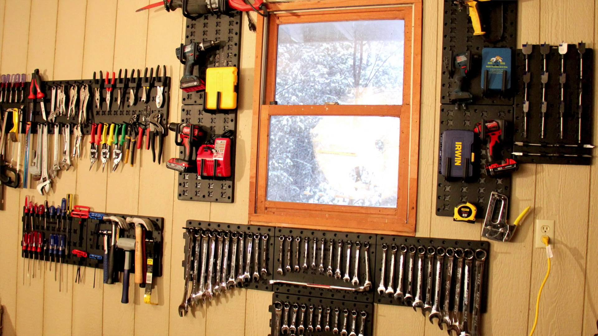 VIDEO: Hansen Global ToolHanger