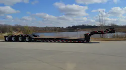 The XL 120 Low-Profile Hydraulic Detachable Gooseneck, engineered for heavier construction equipment, enables loading equipment over the neck. The 13’-long gooseneck has a 36”-long flip neck attachment for use with a four-axle truck.