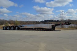 The XL 120 Low-Profile Hydraulic Detachable Gooseneck, engineered for heavier construction equipment, enables loading equipment over the neck. The 13’-long gooseneck has a 36”-long flip neck attachment for use with a four-axle truck. The XL 120 Low-Profile Hydraulic Detachable Gooseneck, engineered for heavier construction equipment, enables loading equipment over the neck. The 13’-long gooseneck has a 36”-long flip neck attachment for use with a four-axle truck.