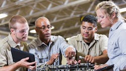 The real problem for the commercial vehicle maintenance and repair industry is not a shortage of technicians, but a scarcity of qualified technicians. The real problem for the commercial vehicle maintenance and repair industry is not a shortage of technicians, but a scarcity of qualified technicians.