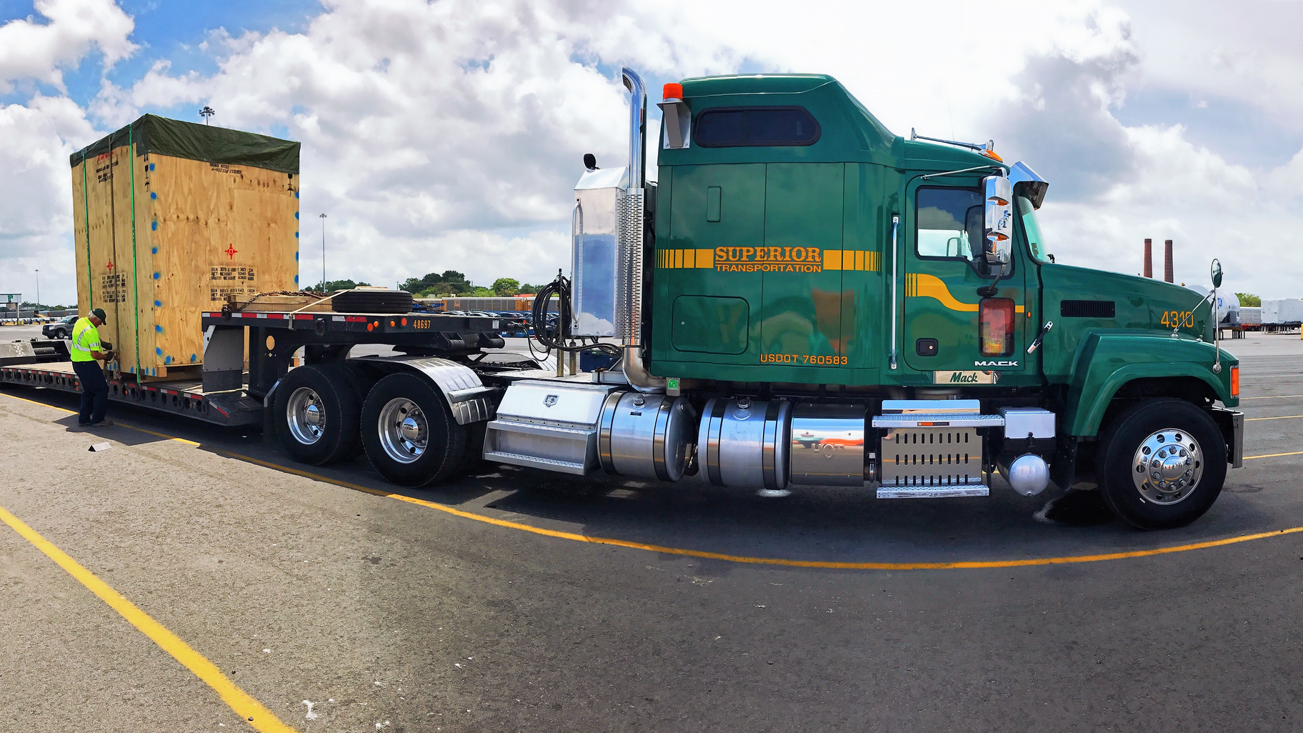 2014 model Pinnacle axle forward sleeper tractor owned and operated by Superior Transportation in Charleston, South Carolina.