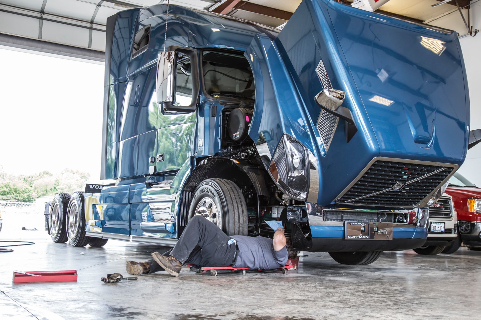Because of the considerable consequences contaminated fuel can have on a vehicle&rsquo;s fuel system and engine, it's very important to understand the key benefits of a properly maintained fuel system and how fuel filtration contributes to fuel system performance.