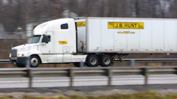 Jb Hunt On Ohio Turnpike 59e4e54bd39b8
