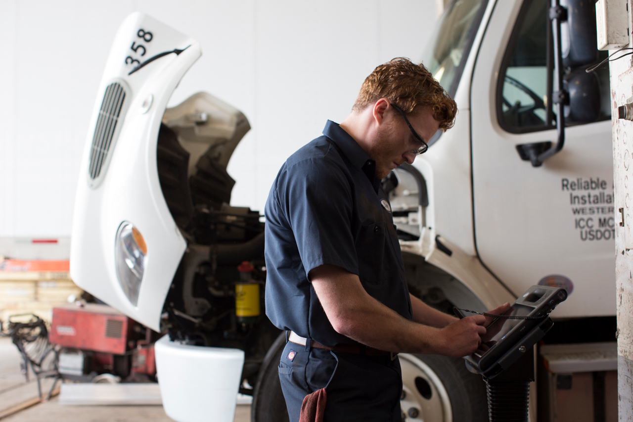 Allowing technicians access to the CMMS on the shop floor provides real-time information about the vehicle&rsquo;s service history, planned maintenance, parts ordering and more.