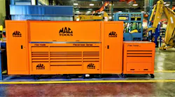 This Macsimizer Series toolbox with hutch and two side lockers is 11’ 6” long, 6' tall and 30' deep.