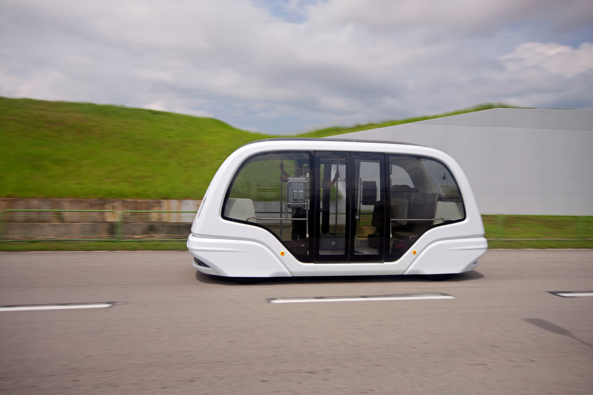 2getthere Grt Vehicle 5ae2471e94fa4