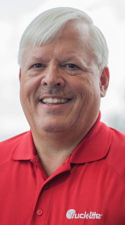 Van Riper Bradley 1 470x840 5af1c40e5d232 Van Riper Bradley 1 470x840 5af1c40e5d232