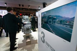 T2012 1748 5babb2a255c74 T2012 1748 5babb2a255c74