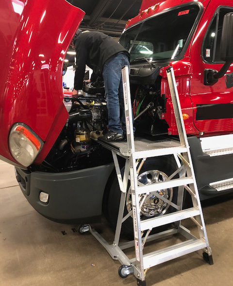 Mro Truck Ladder Bk