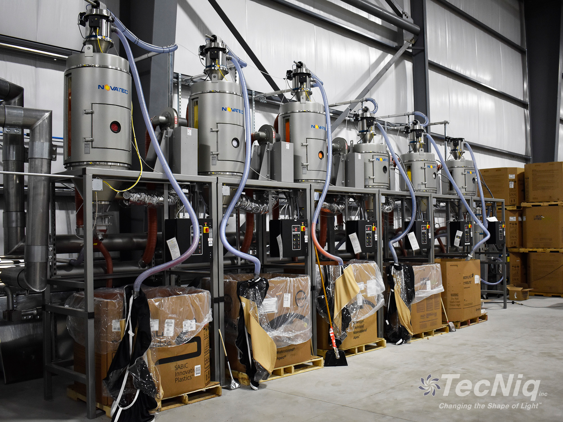 Plastic Injection Materialdelivery 1