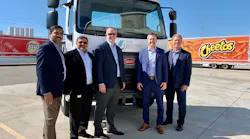 Peterbilt Delivers First Medium Duty Electric Model 220 Ev To Frito Lay