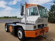 Orange Ev T Series Pure Electric Terminal Truck Charging