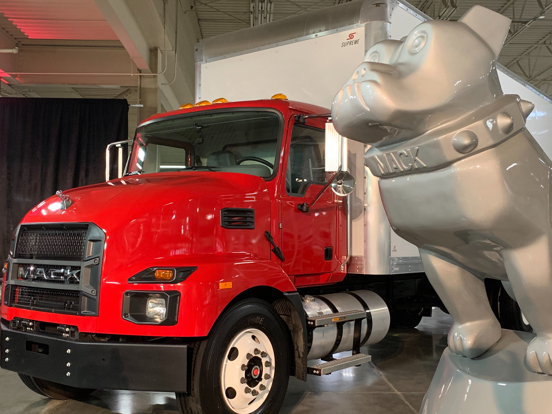Mack Trucks reenters the medium duty commercial vehicle market with the unveiling of its new MD Series Class 6 and 7 medium duty truck line.