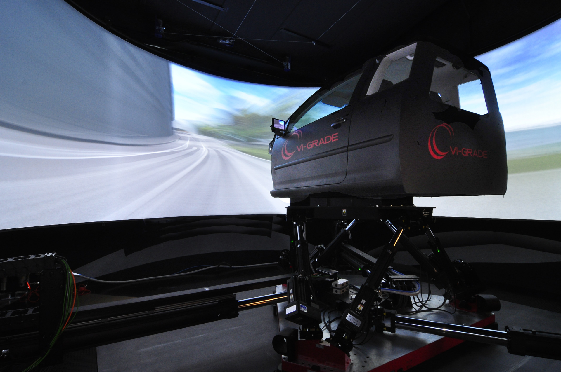 Vi Grade%20 Di M%20driver In Motion%20simulator