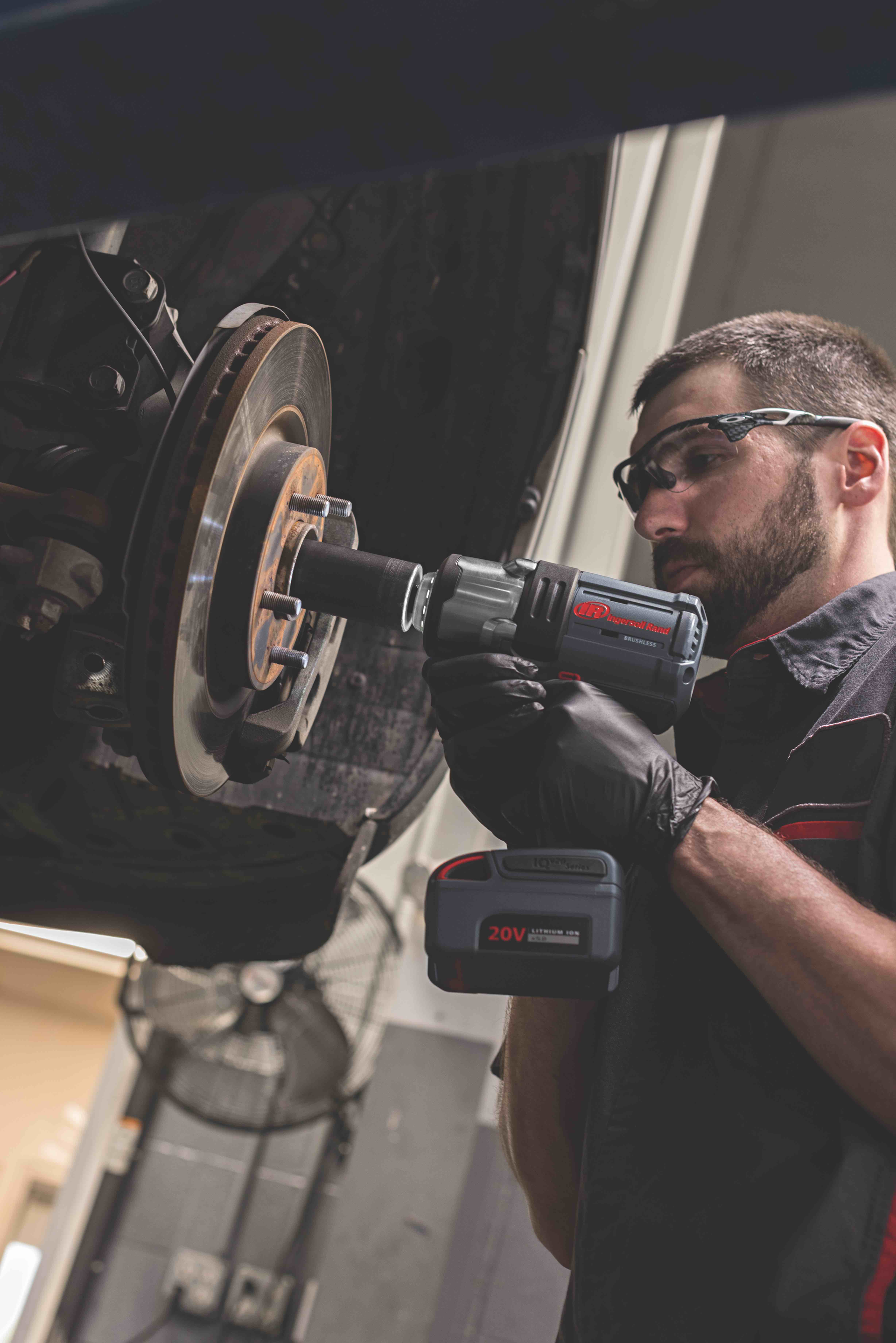 W7172 High Torque Impact Wrench Axle Nut A8 003 5e18ad658ade2