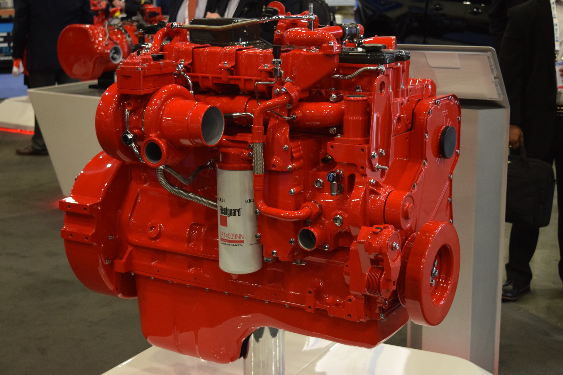 Cummins Reveals Next Generation Of L9 And B6.7 Engines | Fleet Maintenance