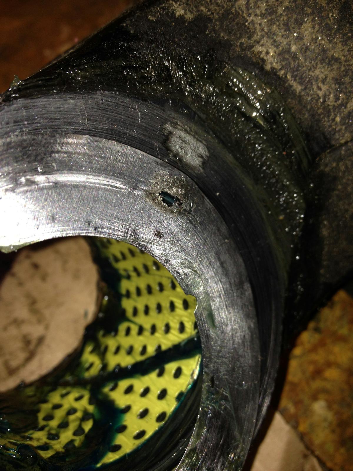 How to lubricate and maintain truck steer axle kingpins Fleet Maintenance