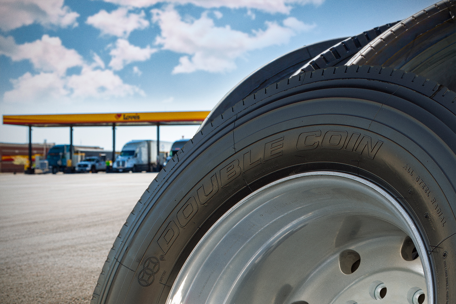 Cma Tire Loves 5eb01569eb818