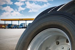 Cma Tire Loves 5eb01569eb818 Cma Tire Loves 5eb01569eb818