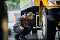 Penske started utilizing a voice-directed preventive maintenance process in 2017, which vocally guides a technician through the inspection process. The process is designed to improve inspection accuracy and consistency while eliminating paperwork. Since it is handsfree, it also improves technician safety.