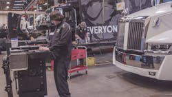 Original (17) Original (17)