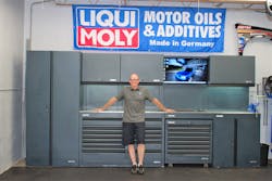 Batten’s toolbox consists of a large, 6’ double-wide cabinet and 22’ stainless steel benchtop with two cabinets above and four cabinets below. In addition, it has a total of 22 drawers, backing, space for a 35” computer monitor, and under-cabinet lighting. Batten’s toolbox consists of a large, 6’ double-wide cabinet and 22’ stainless steel benchtop with two cabinets above and four cabinets below. In addition, it has a total of 22 drawers, backing, space for a 35” computer monitor, and under-cabinet lighting.