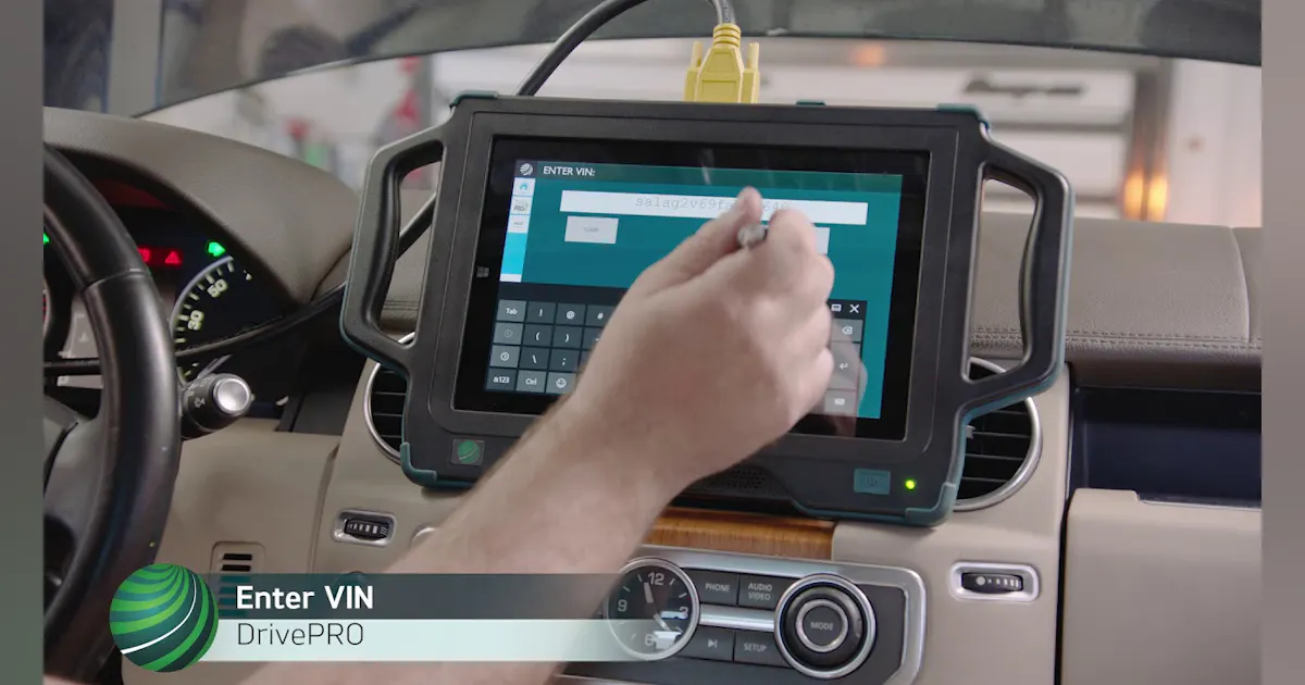 VIDEO: Tech Tip: How to perform keyless vehicle module programming on a ...